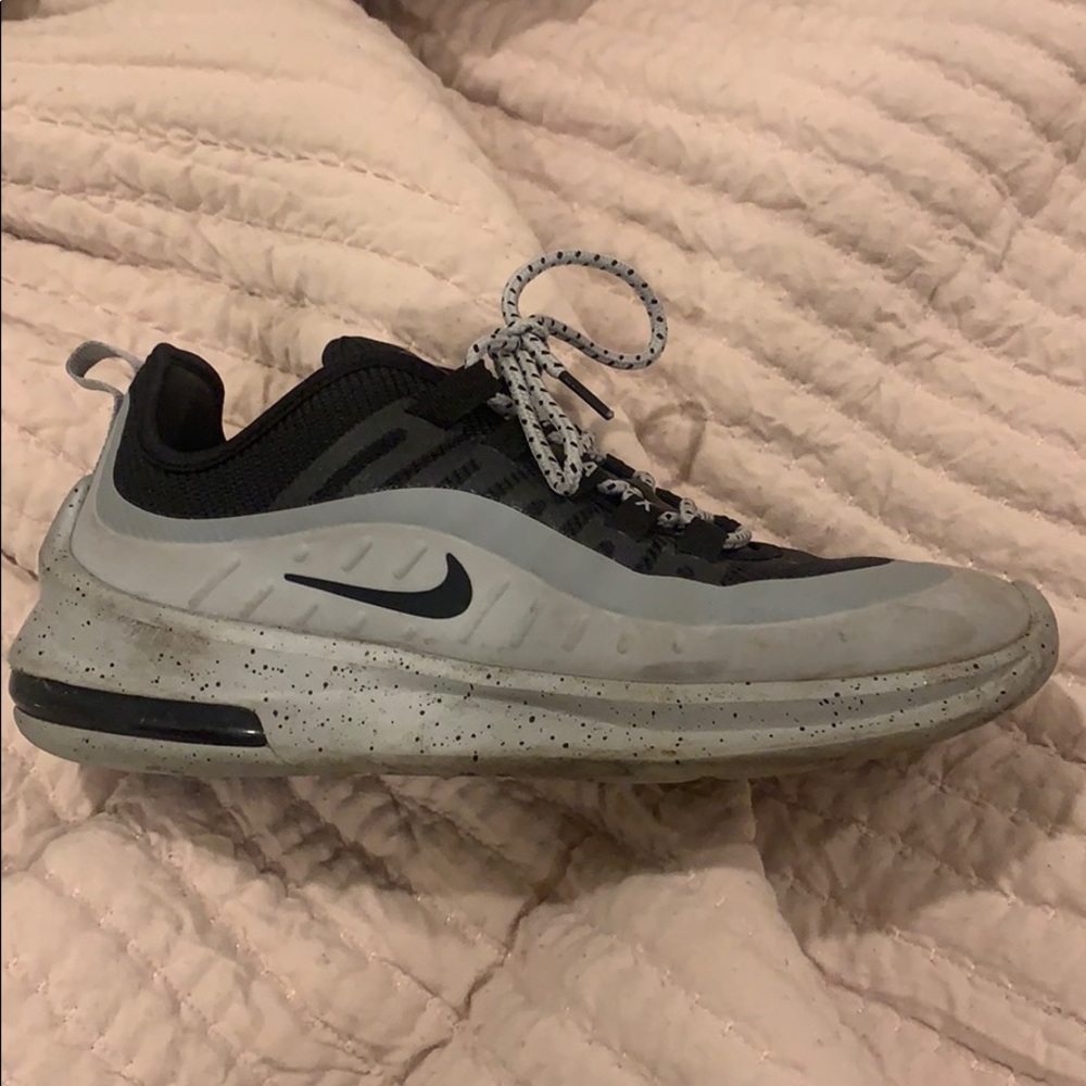 Nike air max axis